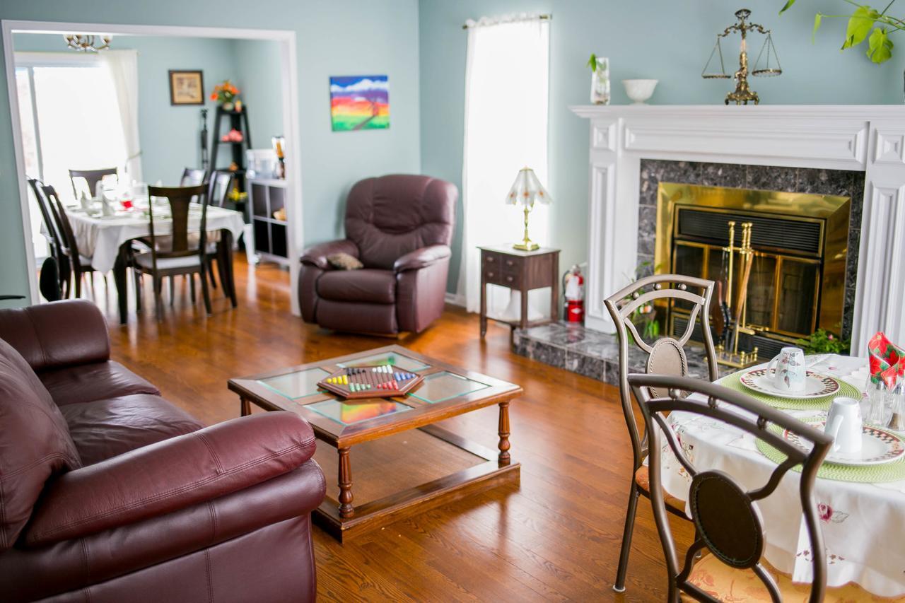 La Villa Rivermead Gatineau Extérieur photo