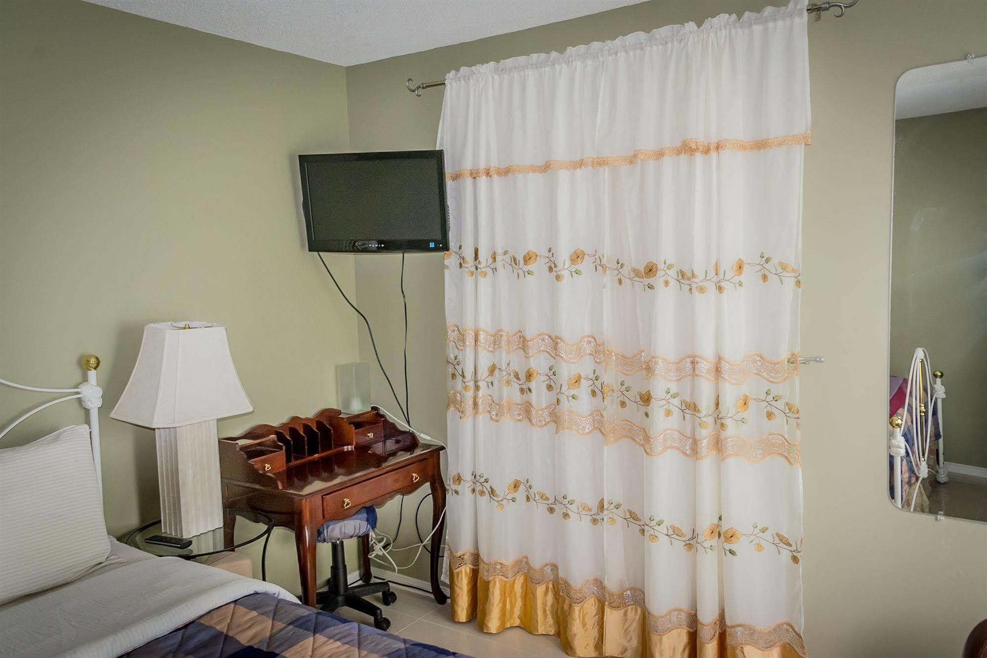 La Villa Rivermead Gatineau Extérieur photo