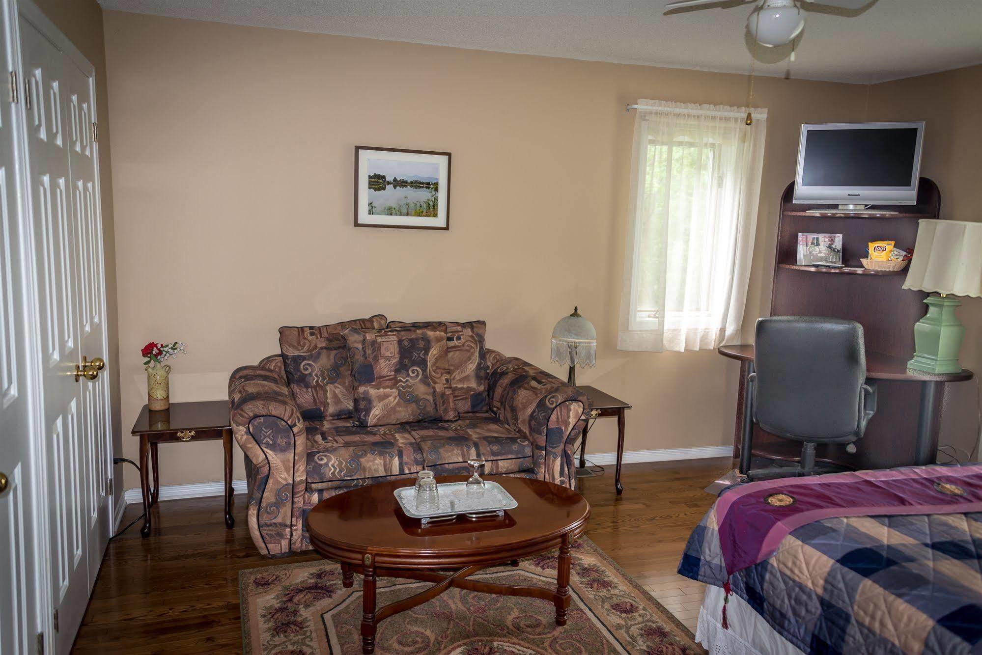 La Villa Rivermead Gatineau Extérieur photo